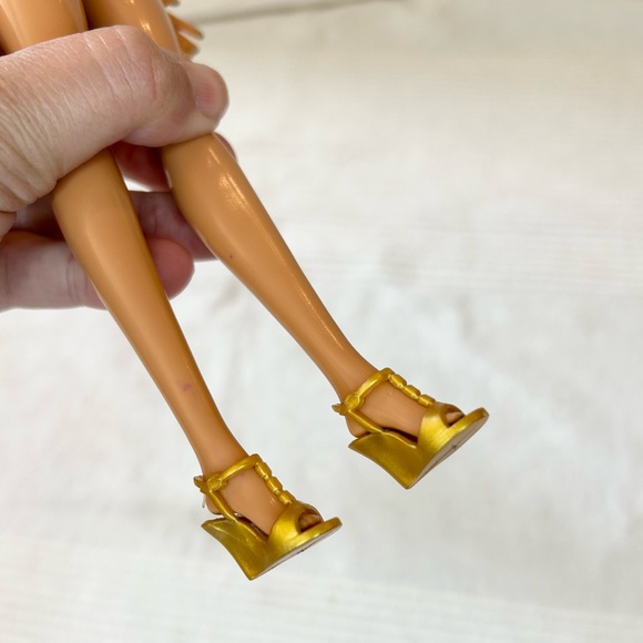 Barbie Kerry-Anne (Color Reveal) Sweet Watermelon - Picture 4 of 10